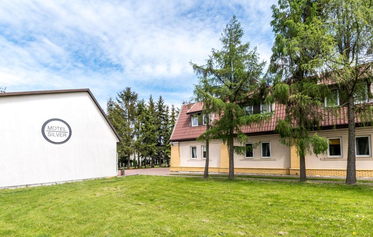 Motel Silver Konstantynów Łódzki Kültér fotó